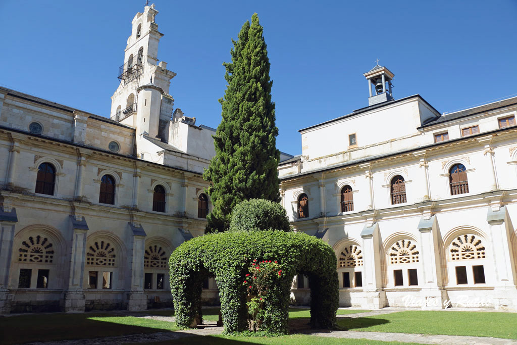 Curso Profesores Yoga - Monasterio La Vid - Burgos